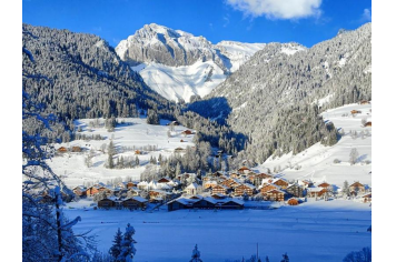 Le village en hiver Mairie La Chapelle d'Abondance